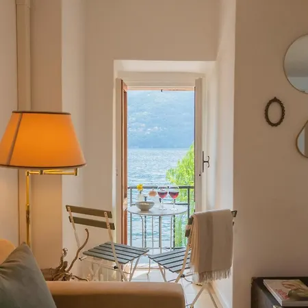 Il Porticciolo By Rent Daire Carate Urio
